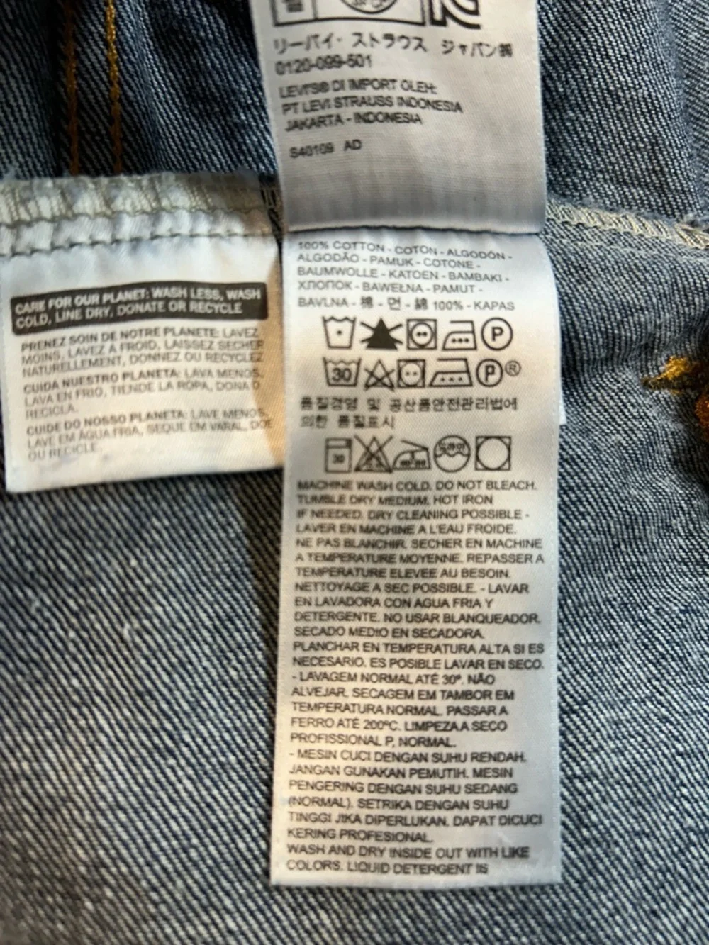 Levi's Indigo Blue Denim Original Jean Jacket - Picture 6 of 12